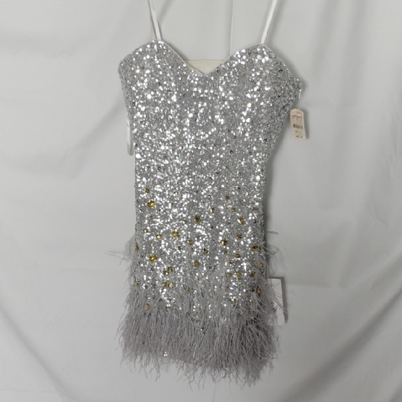 La Femme Dresses & Skirts - La Femme NWT $450 Silver Sequin Feather Mini Dress Size 12 Prom Cocktail Glam